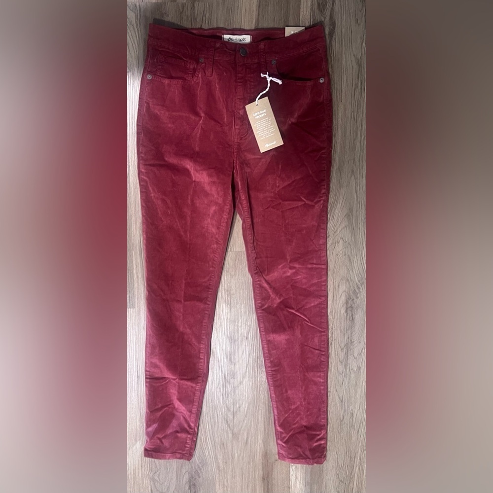 Madewell 10" High Rise Skinny Pants in Dark Red